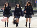 制服姿の女のコを撮影しました！！１３