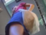 大学生逆さ　白サテンパンツ