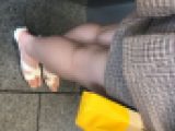 長い足指や露出している太もも見ると興奮する