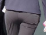 ピタパンエロ尻お昼休み終えオフィスに戻るOL2人組【動画】街撮り編 1007と1901セット販売