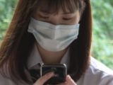 ラッキーパンチラ【制服美少女を粘着追跡】【強風でスカートめくれて…】【パンチラのスローモーションあり】