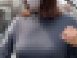【プレミアムクラス】でか！豊満な奥様の階段上り下りで大接近！