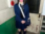【個人撮影】訳ありの制服女子とパパ活_下着を見られるだけで恥ずかしがるウブな娘に連続中出し