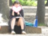 （ＦＨＤ）大変です！！会話に夢中になり、パンツが見えてますよ２２２