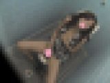 セレブ系美人のお姉さんがトイレでこっそりオナニーしてるところを盗撮