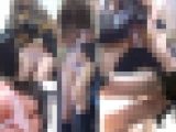 半ケツハミ毛を晒され揉まれまくる強行痴漢に必死の抵抗編
