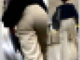 【4K縦画面】白パンツにパンティラインのデキるOL