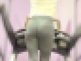 セレブ奥様の超柔らかいムニュ尻！ワガママに変形するタプタプなエロ尻で庶民を挑発！下品な『走る女』 編