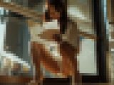 【AI美脚OL】タイトミニスカ美女の恥ずかしい姿