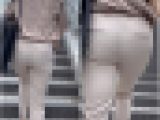 【再販】《４K・高画質》 No.786「パッツンスラックスに透け透けPライン！振り返り美人OL」