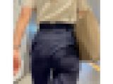 【395】長身パンツスーツOLさんの腰回りと陰影をじっくりと！(前編)