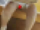 女友達　清楚なアナ風顔の女のチクビとパンツ