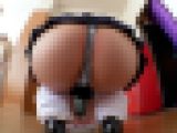 【再販】丸い生尻に紐パンTバックを食い込ませながら拭く雑巾掛けパンチラ