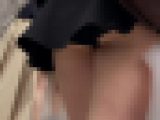 【再販】バッグにスカートが引っ掛かり、パンティ見えてますよ(/ω＼)