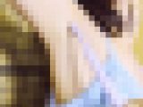 縦動画 くすぐり脇特化！声を押しつぶして我慢するも脇の下の感触＆反応を始めて実感し自身でも驚きシャウトする女子さん（完全オリジナ
