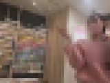 【再販】ビーズでペニスリングでも作ってろ!男を舐め腐ってる生意気ポニーテールを逆さ撮り。
