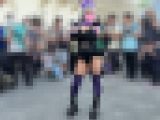 ハイレグから見えてはイケないものがガンガンはみ出す！極限サービスの超ドアップ股間！　コスイベ撮影65